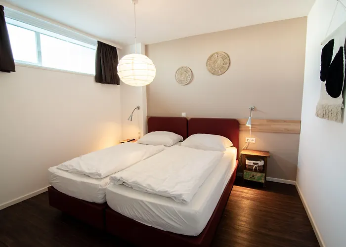 Hotel apartamentowy Am Suedkanal